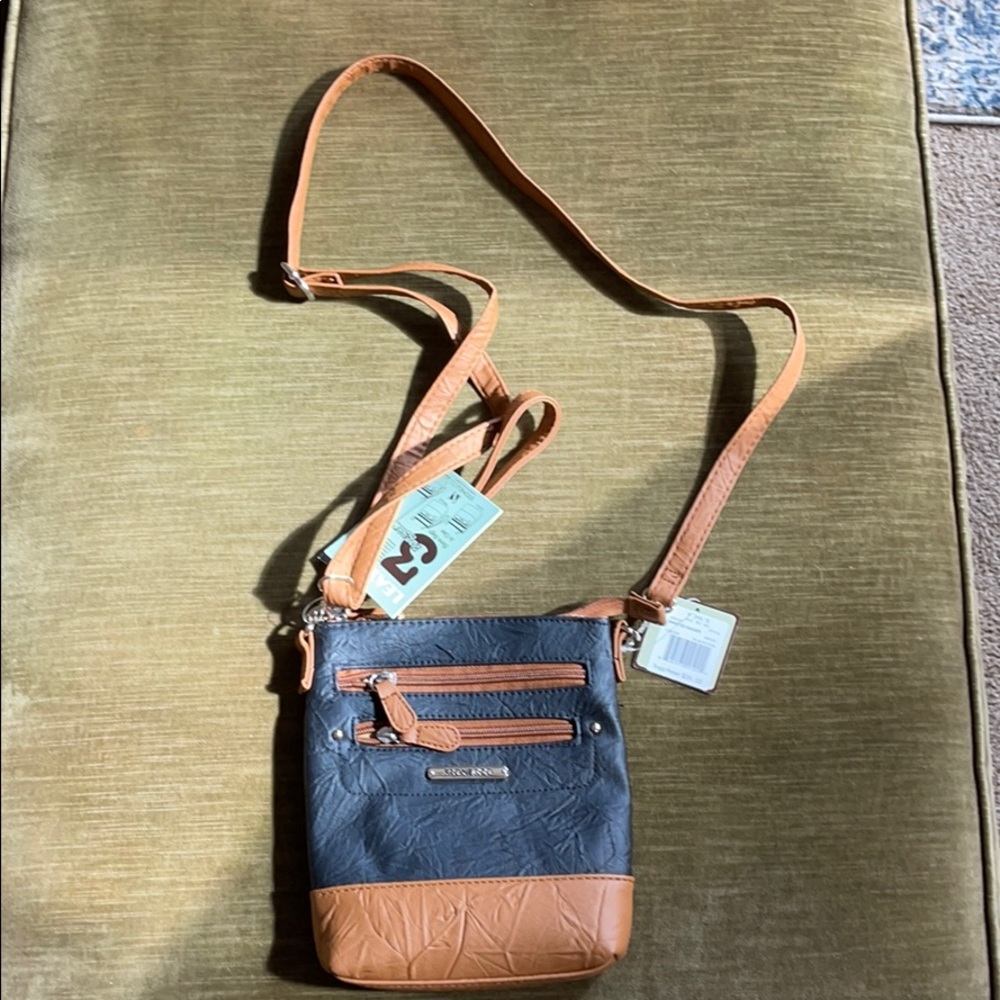 Hand bag by leather and stone